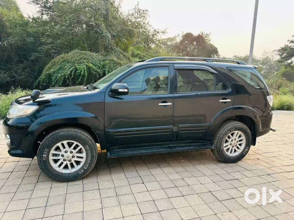 Toyota Fortuner, 2014, Diesel