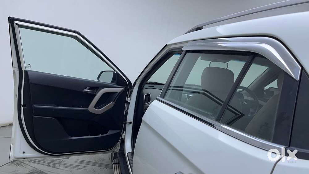 Hyundai Creta 1.6 Sx Plus Petrol At, 2016, Petrol
