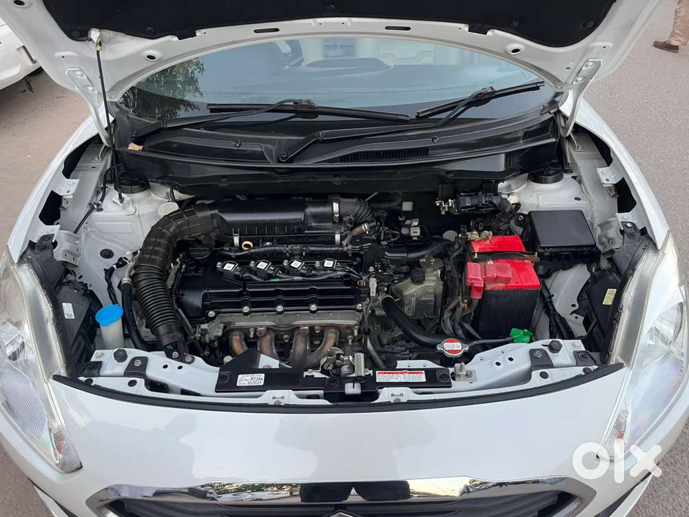 Maruti Suzuki Swift Dzire Vxi(o) Amt, 2017, Petrol