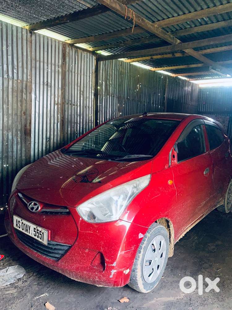 Hyundai Eon Petrol 32719 Km Driven