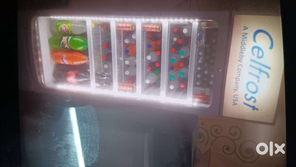 SHOP FOR RENT & DISPLAY FRREZE & STEEL COUNTER