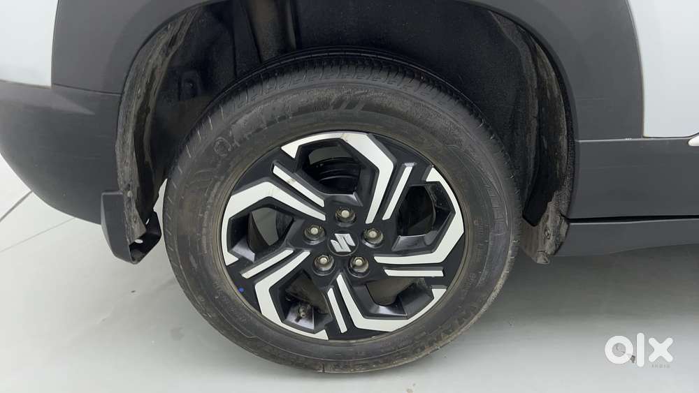 Maruti Suzuki Vitara Brezza 1.5 Lxi, 2023, Petrol