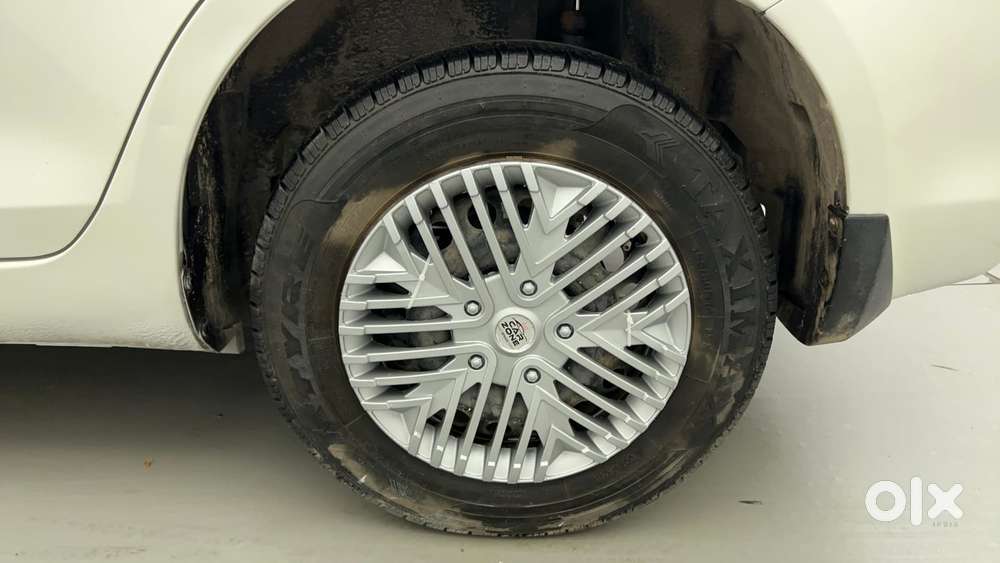 Maruti Suzuki Swift Dzire 1.3 Vxi, 2015, Petrol