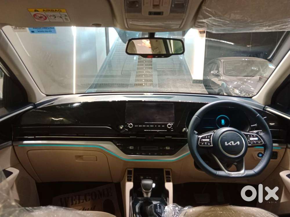 Kia Carens 1.4 Luxury Turbo 7 Str, 2024, Petrol