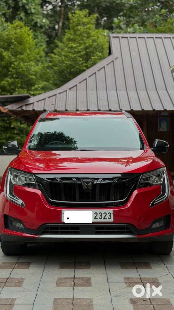 Mahindra Xuv7oo Mt 7 Seater Diesel Car 2022