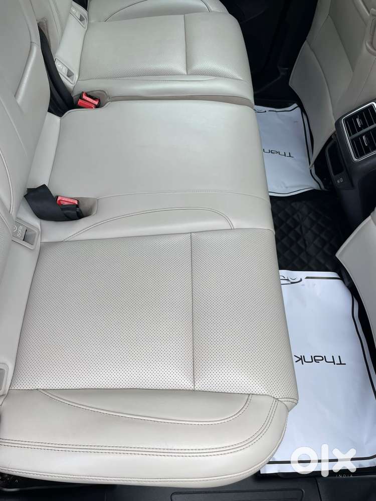 Mahindra Xuv700 2.0 Ax 7 Petrol At Str, 2021, Petrol