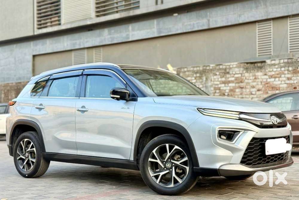 Toyota Urban Cruiser Hyryder 1.5 V Neo Drive At, 2023, Petrol