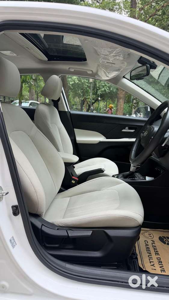 Hyundai Verna 1.5 Sx Ivt, 2025, Petrol