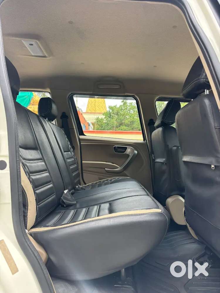 Mahindra Bolero Neo 2024