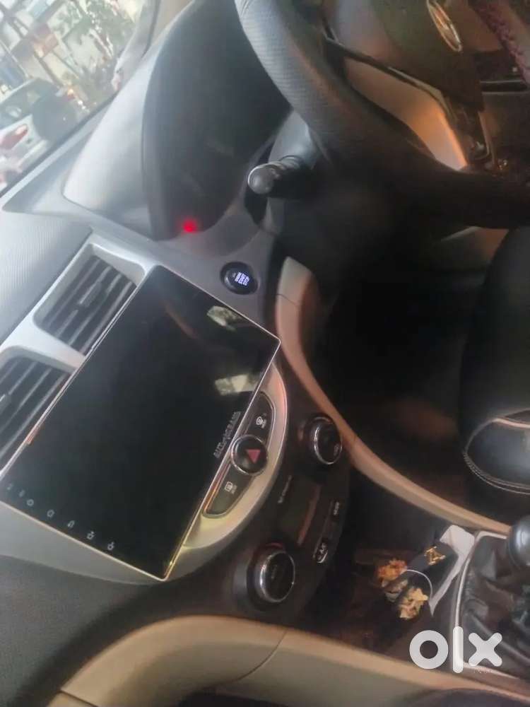 Hyundai New Verna 2014 Diesel 158000 Km Driven