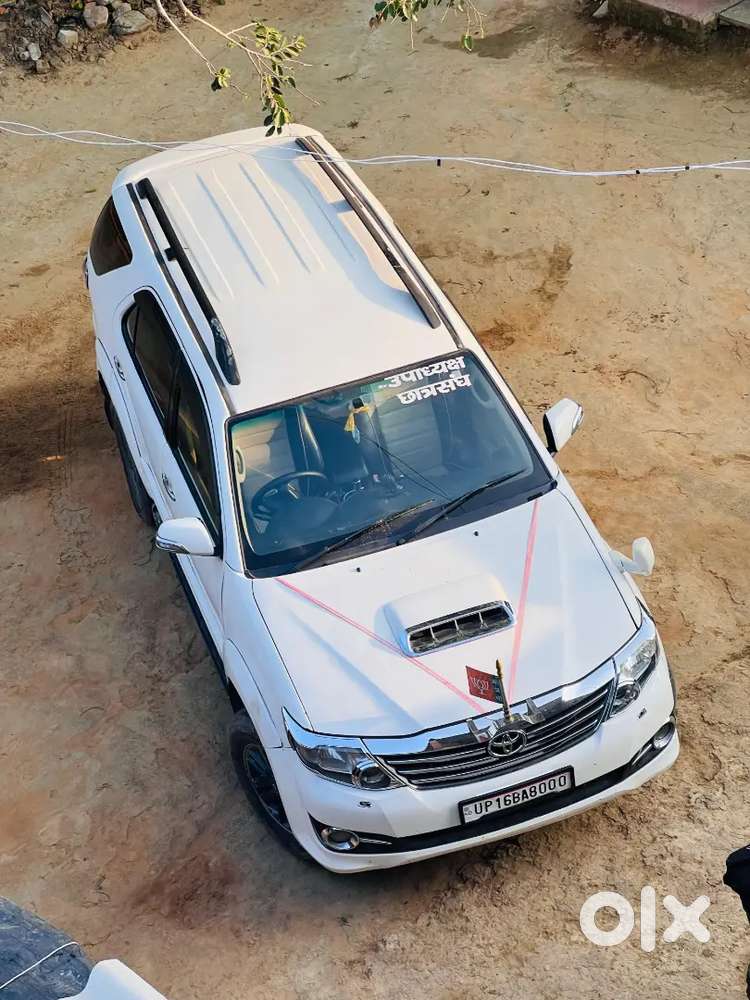 Toyota Fortuner 2015