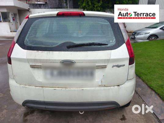 Ford Figo Petrol Zxi, 2010, Petrol