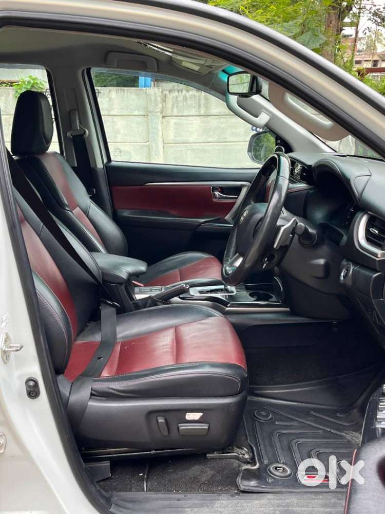 Toyota Fortuner Legender 4x4 At 2.8, 2023, Diesel