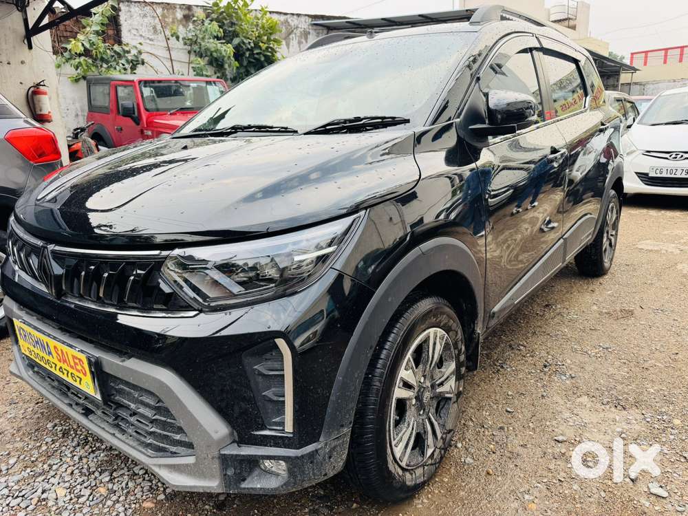 Renault Triber Rxz, 2025, Petrol