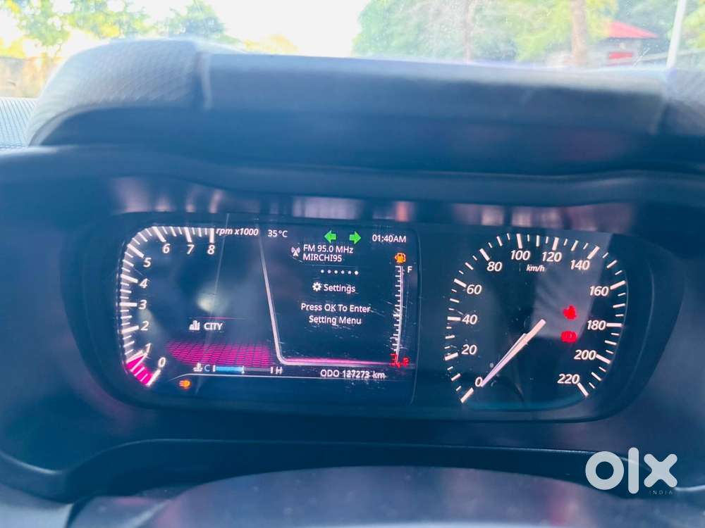 Tata Altroz, 2020, Petrol