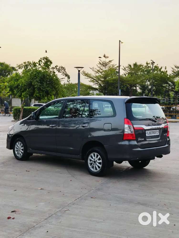 Toyota Innova 2.5 V