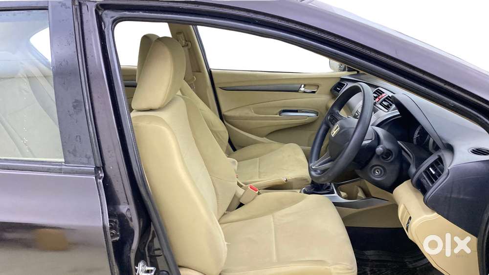 Honda City V Mt, 2013, Petrol