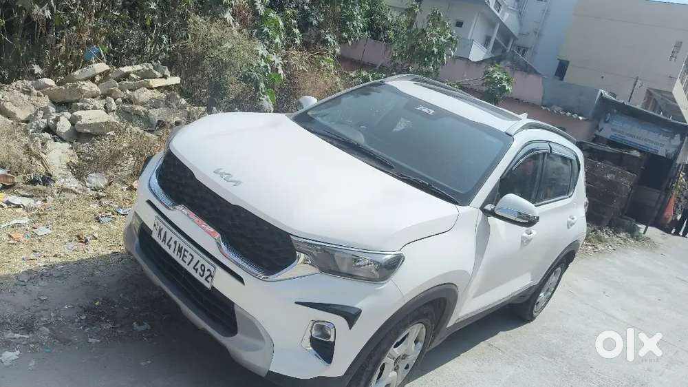 Kia Sonet 2023 Petrol Well Maintained