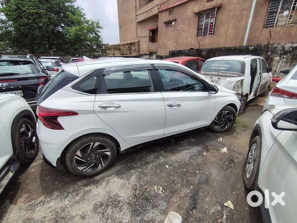 Hyundai New I20 1.2 Asta (o) Mt, 2021, Petrol