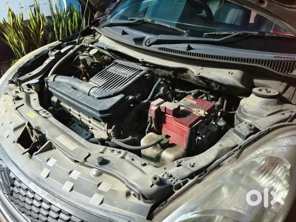 Maruti Suzuki Swift Vxi (petrol) 2012 Year