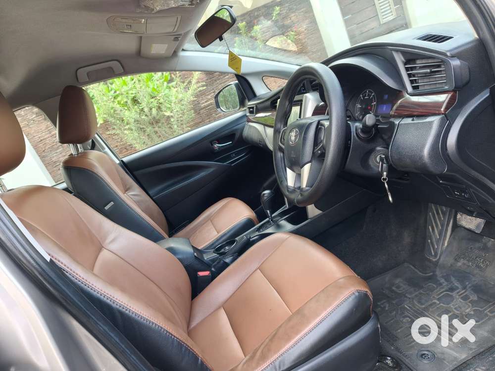 Toyota Innova Crysta 2.8 Gx At, 2017, Diesel