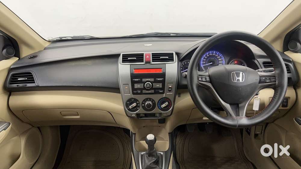 Honda City V Mt, 2013, Petrol