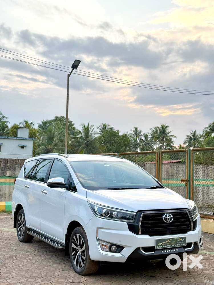 Toyota Innova Crysta 2.4 Z 7 Str, 2025, Diesel