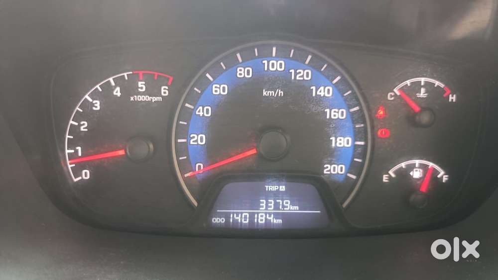 Hyundai Xcent Diesel 2019-karnataka Registered Vehicle