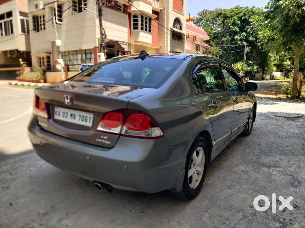 Honda Civic 1.8 V Mt Sunroof, 2011, Petrol