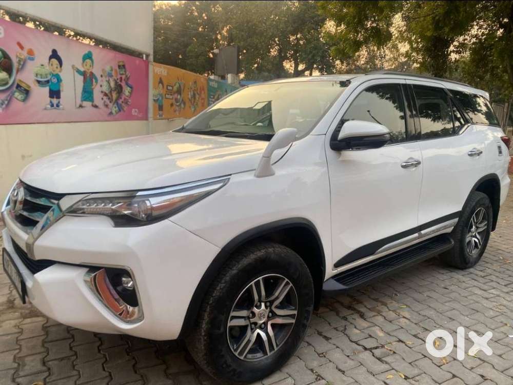 Toyota Fortuner 4x2 At 2.8 Diesel, 2019, Diesel