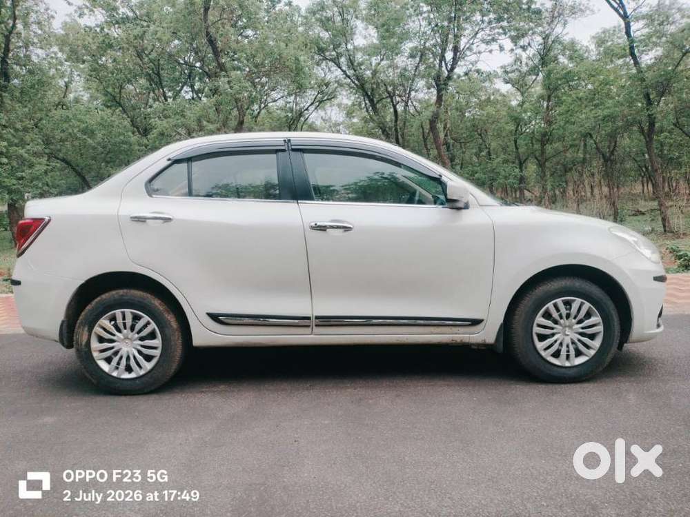 Maruti Suzuki Swift Dzire 1.3 Vxi, 2020, Petrol