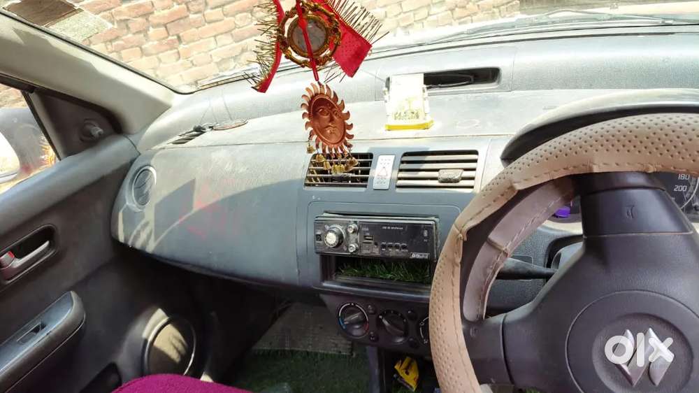 Maruti Suzuki Swift 2006 Petrol 85000 Km Driven