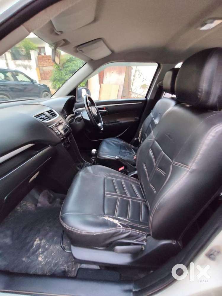 Maruti Suzuki Swift Vxi With Abs, 2015, Petrol