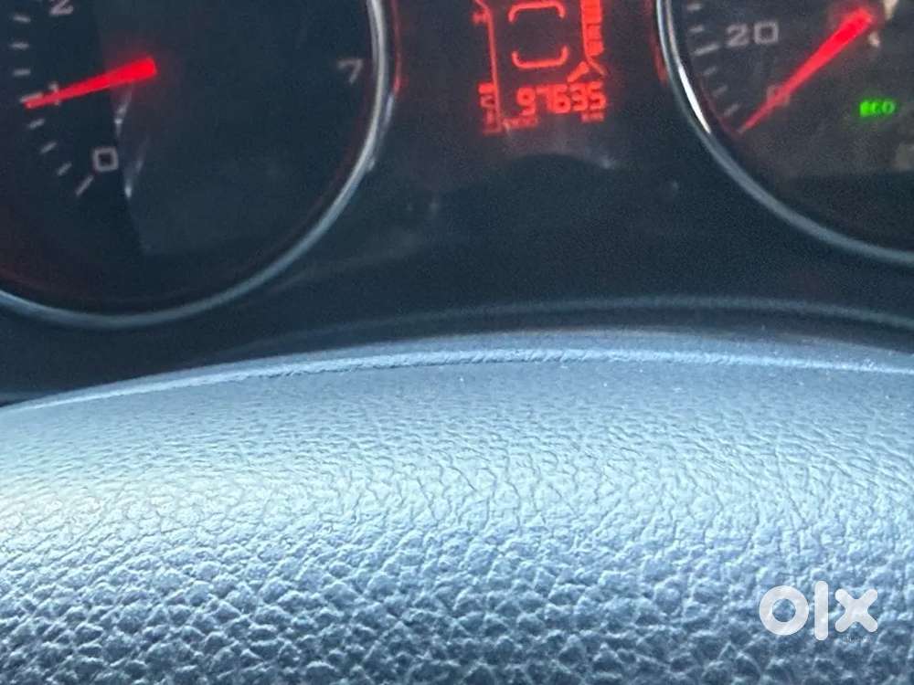 Mahindra Tuv 300 2017 Diesel Well Maintained