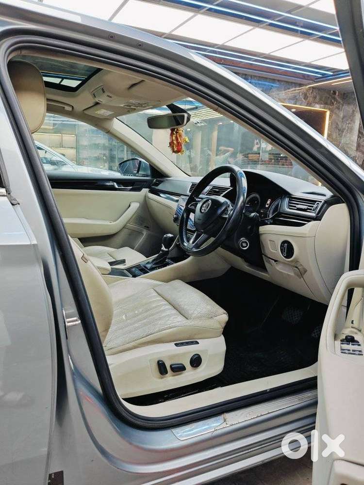 Skoda Superb L&k 2.0 Tdi At, 2018, Diesel