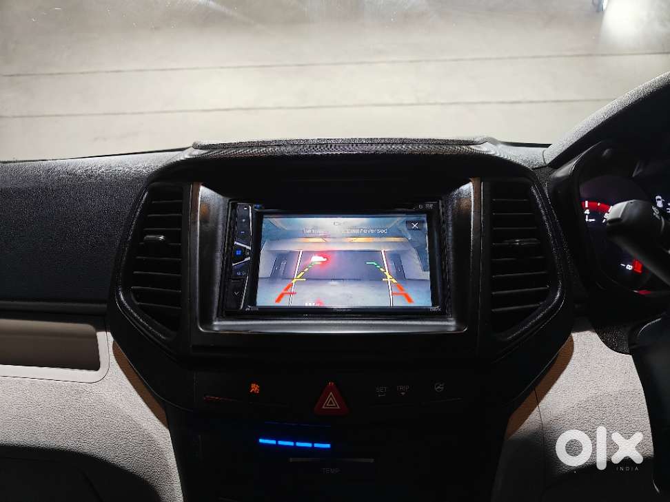 Mahindra Xuv300 W4, 2020, Petrol