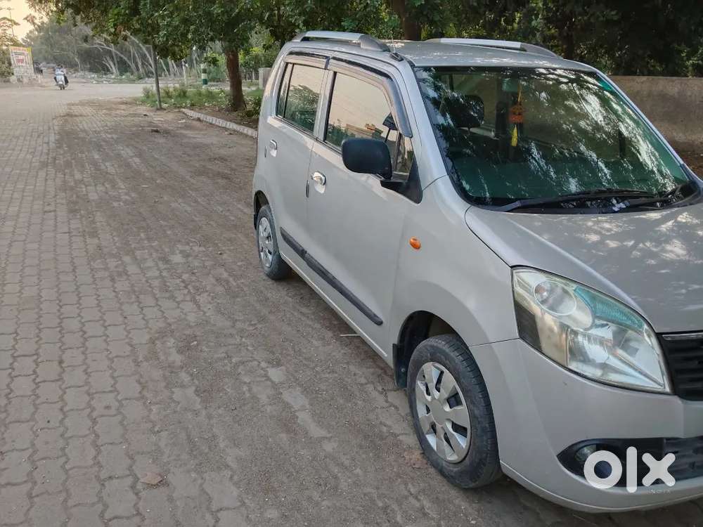 Maruti Suzuki Wagon R Lxi 2011 Petrol