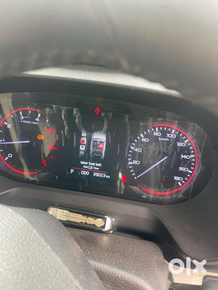 Mahindra Thar Roxx Diesel 2024