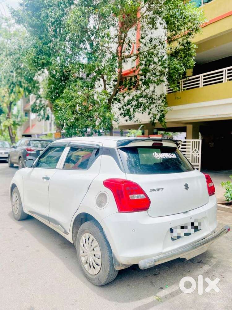 Maruti Suzuki Swift Lxi Option, 2019, Petrol