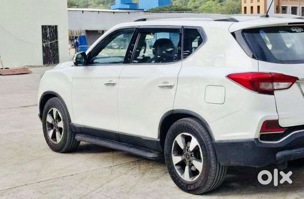 Mahindra Alturas G4 4x4 At, 2019, Diesel