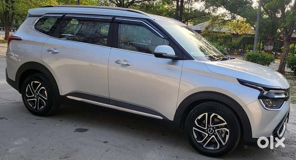 Kia Carens Luxury Plus Turbo Dct 8 Seater, 2023, Petrol