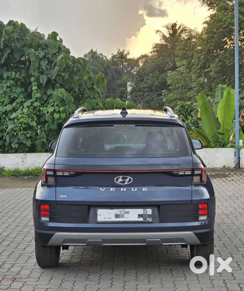 Hyundai Venue 1.5 Crdi Sx (o), 2023, Petrol