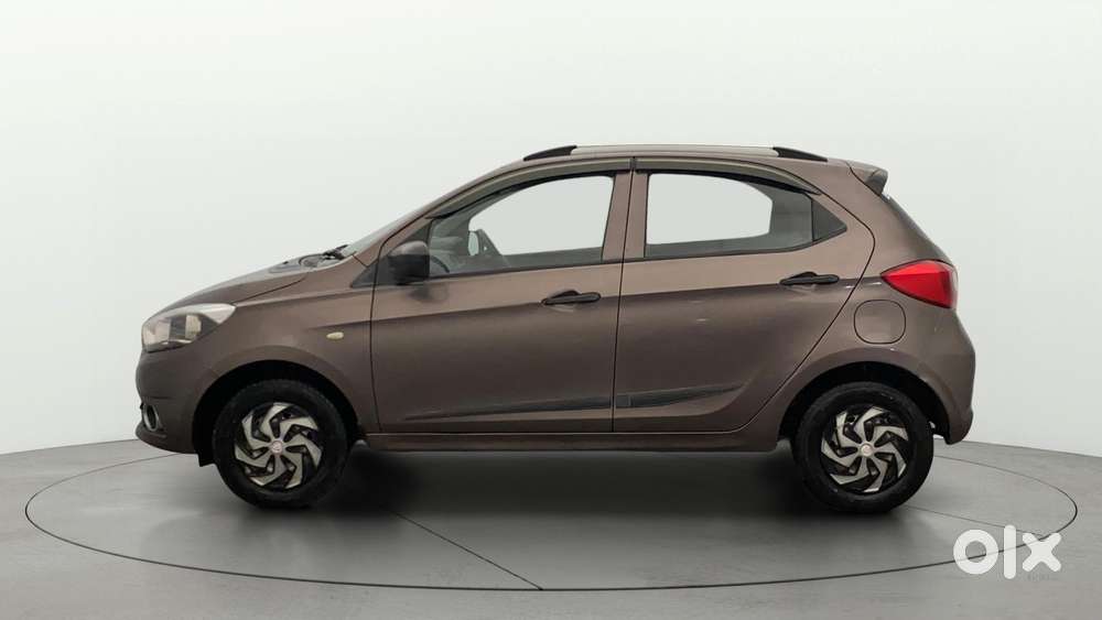 Tata Tiago 1.2 Revotron Xm, 2017, Petrol
