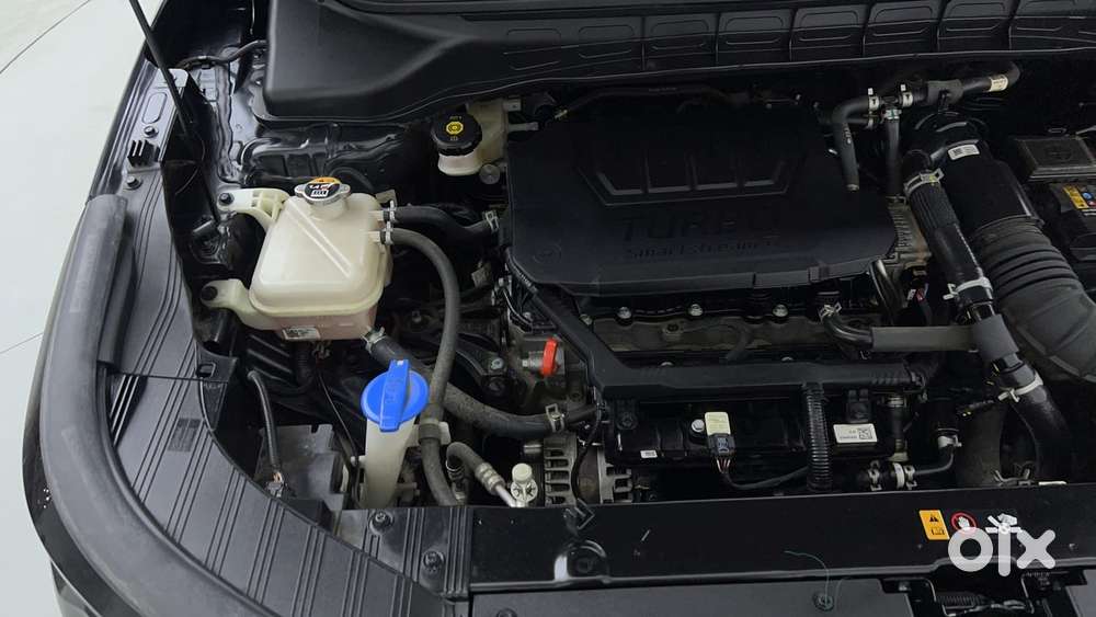 Kia Carens 1.5 Luxury Plus Turbo Dct 7 Str, 2024, Petrol