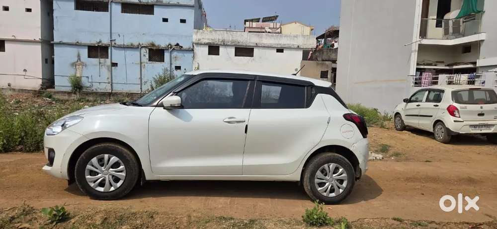 Model 23/12/2023 Swift Vxi Cng+petrol