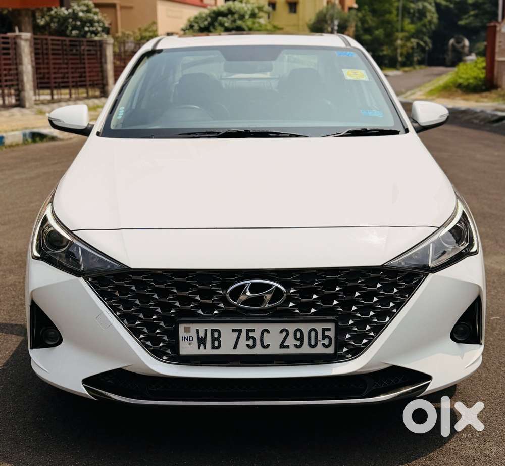 Hyundai Verna 1.5 Sx Petrol Mt, 2023, Petrol