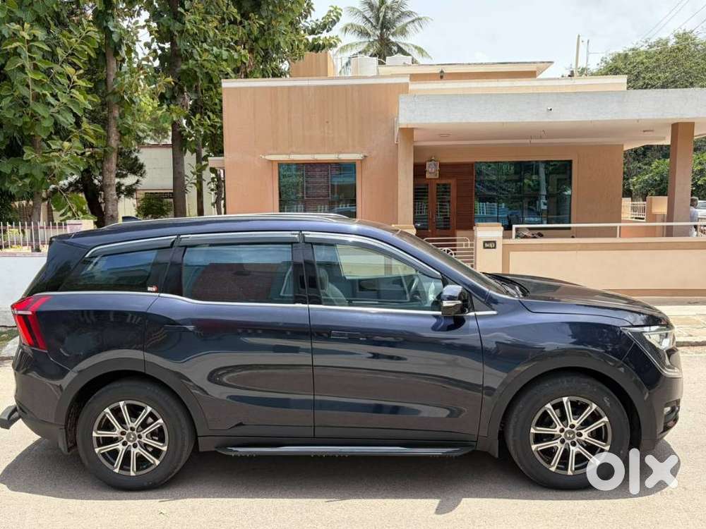 Mahindra Xuv700 2.2 Ax 7 Diesel At Luxury Pack Str Awd, 2022, Diesel