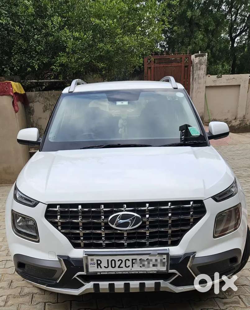 Hyundai Venue 2021 Cng & Petrol