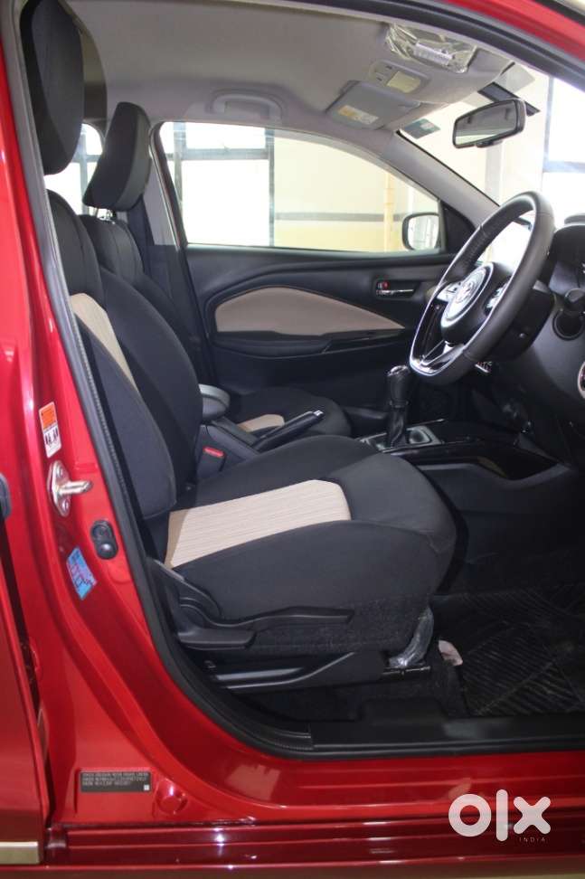 Toyota Glanza 1.2 V, 2025, Petrol