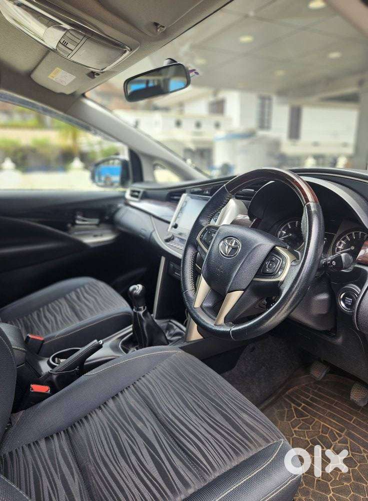 Toyota Innova Crysta 2.4 V 7 Str, 2022, Diesel